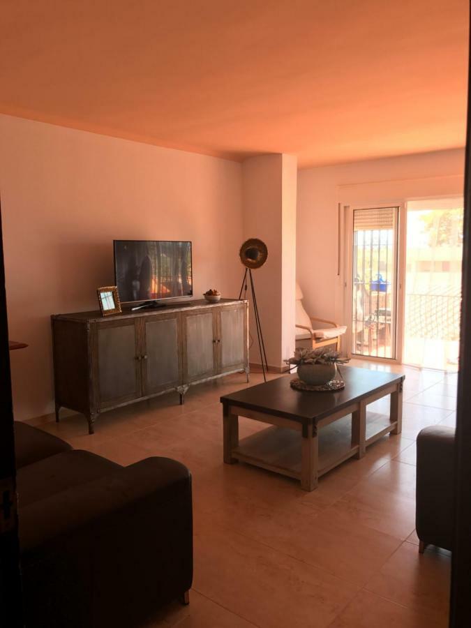 Apartamentai 托雷莫利诺斯 外观 照片